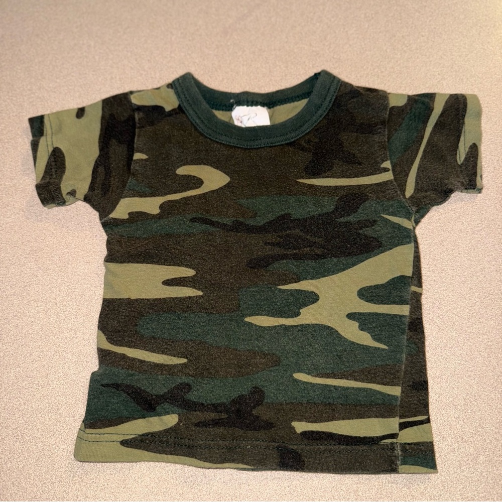 Roth co boys size 3-6 months short sleeve t-shirt camouflage